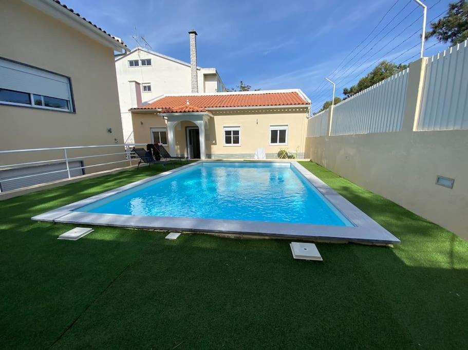 Cozy Surf House Villa Шарнека Екстериор снимка